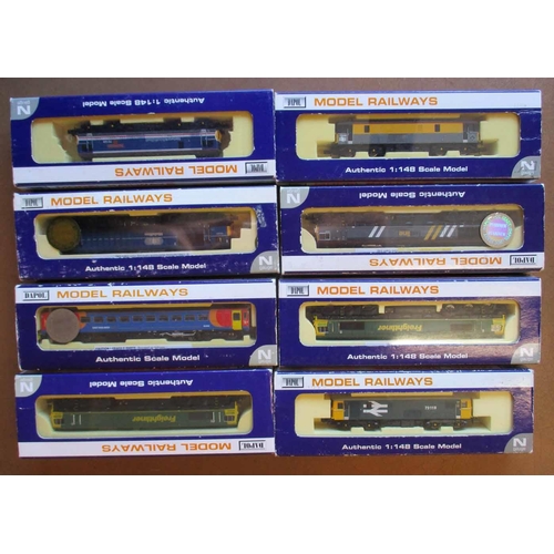 390 - Dapol. N gauge range of diesel locomotives, generally mint in good to excellent boxes with ND-008B, ... 