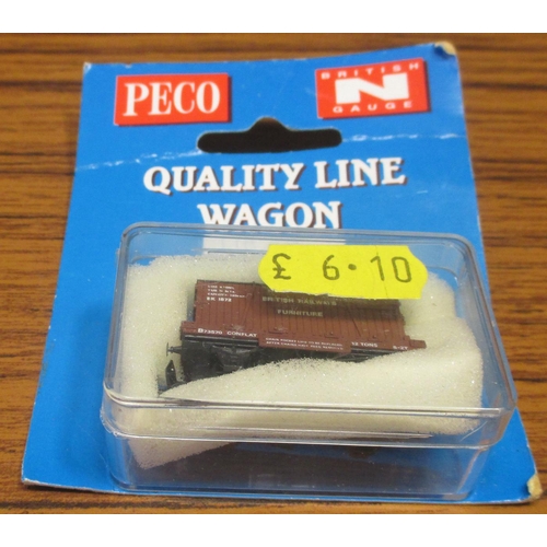 419 - Graham Farish. N gauge collection including boxed coaches (45) and wagons (33) including Dapol coach... 