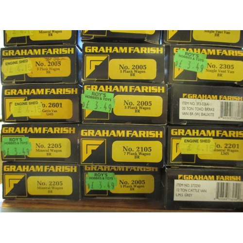 419 - Graham Farish. N gauge collection including boxed coaches (45) and wagons (33) including Dapol coach... 