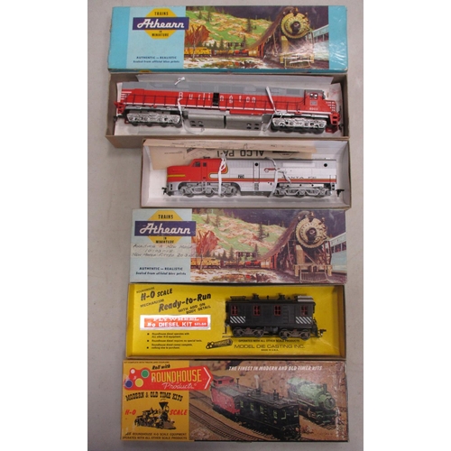 466 - USA collection of locomotives/power units (8) including Bachmann UP orange M-32 Doodlebug No 81405, ... 