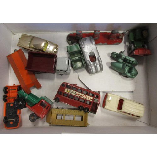 338 - Matchbox. Collection including BP Service Station No MG-1 (incomplete), Major Packs Nos M-6, M-7, M-... 