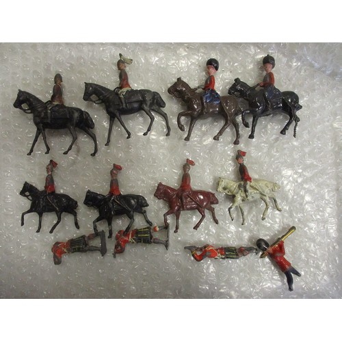 228 - Earlier collection of unboxed British & Scottish infantry, Guards and bands figures by Britains, Joh... 