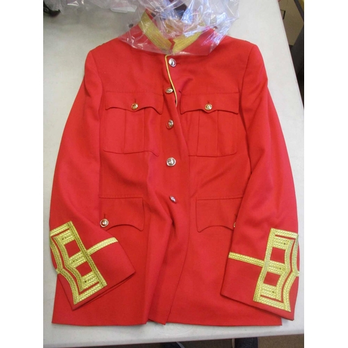 103 - World range of dress uniform jackets including Kenya Prison Bandsman, Ghana Army Bandsman, Djibouti ... 