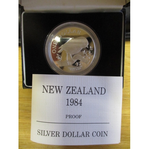 731 - New Zealand. Collection of boxed silver proofs FDC $1 1972, 75 (2), 76 (2), 77 (2), 78 (2), 79 (3), ... 