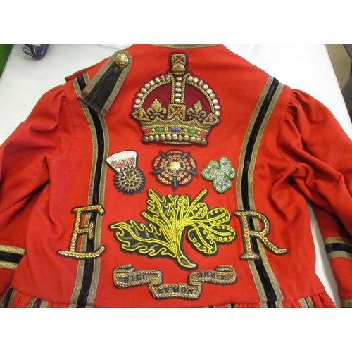 75 - QEII Yeoman Warder's scarlet and gold State Dress tunic, some fraying to the edges, several small ho... 