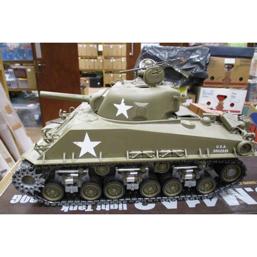 242 - Range of generally good boxed 1/16 Scale R/C tanks with Battle Tank U.S. M41A3 Walker Bulldog No. BB... 