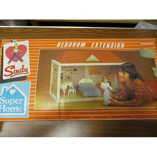 245 - Collection of boxed Sindy Pedigree items including stable/garage, bedroom extension, swimming pool, ... 