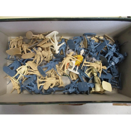 264 - Mixed collection with boxed Britains Civil War Tents No 17380, rest unboxed with good range of plast... 