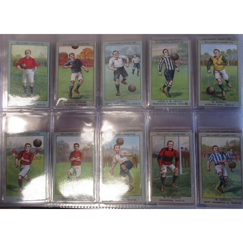 41 - Coln. of football complete and part sets, in an album, in variable cond., incl. Carreras Footballers... 