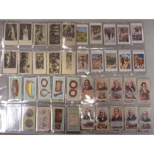 5 - Coln. of mainly complete sets, in plastic sleeves, in variable cond., Carreras Figures of Fiction, T... 