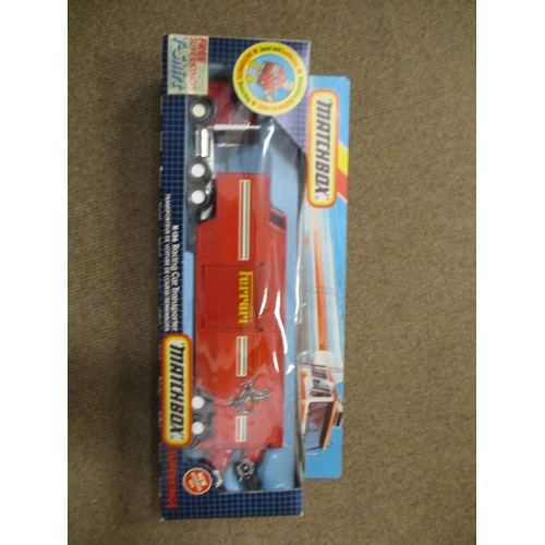 286a - Mixed collection including Matchbox MOY (50 approx), Matchbox Superkings K-136 Racing car transporte... 