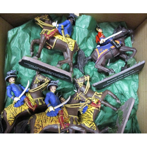 289 - Mixed soldiers including sitting civilians, military vehicles, Indian campaign, British hunting team... 