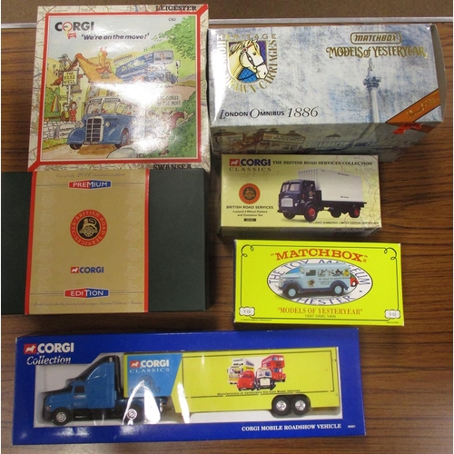 324 - Mixed collection with strength in Oxford Diecast Chipperfields (18), Corgi (32) including The Scamme... 