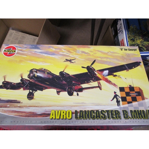 335 - Accumulation including boxed M6p-2 Model hydroaeroplane 1/72, sky pilot 1/72 No 21305, Tony Mark 1/4... 