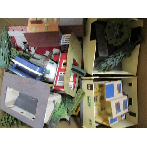 437 - Mixed OO gauge collection including unboxed carriages (30), wagons (70), locos (3) approx, model rai... 