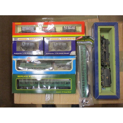 464 - Range of OO gauge locomotives, coaches and wagons, generally mint in excellent to mint boxes, with D... 