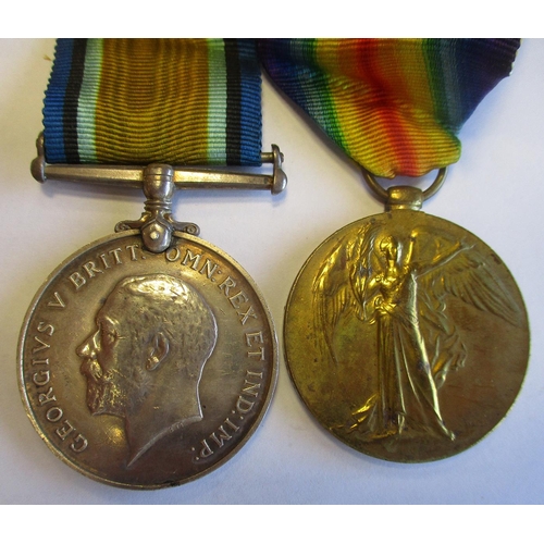 18 - Range with 1. WW1 BWM and Victory Medal to 2664 Pte J. Creelman R. Scots extremely fine.
2. WW1 BWM ... 