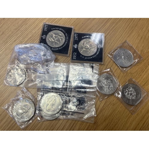 309 - QV-QE accumulation in bank bags, generally fair/fine, useful silver content, Guernsey 1997 £1 silver... 