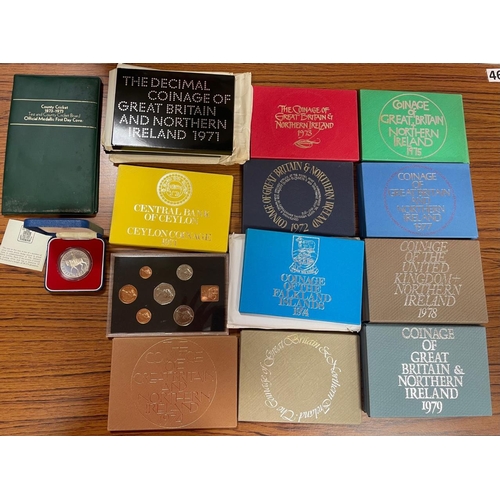 509 - Collection of proof cased sets FDC with 70 (2), 71 (7), 72, 73, 74 (4), 75, 76 (2), 77 (2), 78 (3), ... 