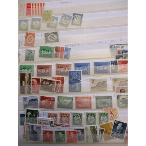 29 - European coln in 32 stockbooks/vols, many being well-filled and layered with issues, largely early t... 