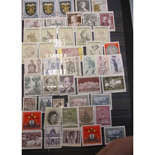 49 - Early to modern, M or U coln in various vols, incl Austria, China with 1971 50th Anniv of Communist ... 