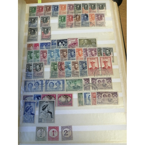 22 - Early to modern mixed condition unused and used BC coln in 4 binders with excellent country ranges t... 