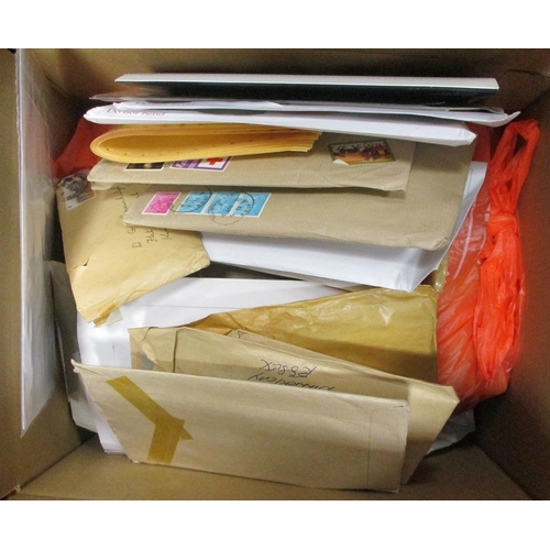 52 - World. Modern coln in 16 albums, FDC and Covers, strong railway incl Benham, large qty of covers loo... 