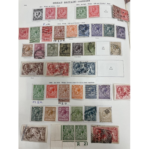 9 - New Ideal British Empire album, vol 1, in good condition ranging A-Z with some parts more sparce, no... 