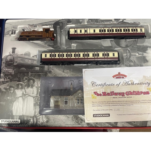 471 - Bachmann. OO gauge collection including The Railway children train set GNS Rly tank 0-6-0 No 30-575 ... 