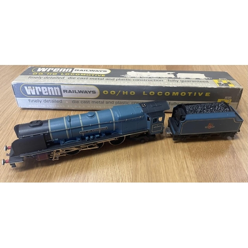 544 - Wrenn. OO gauge with tender City of Manchester 46249 4-6-2 No W2226 generally excellent to mint in g... 