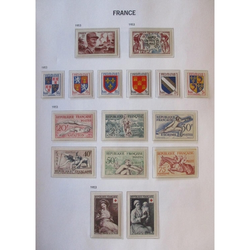 284 - France. 1932-1981 M/UM coln in illus Davo album (pages from 1849) incl 1937 Nat Museums 30c & 55c M,... 