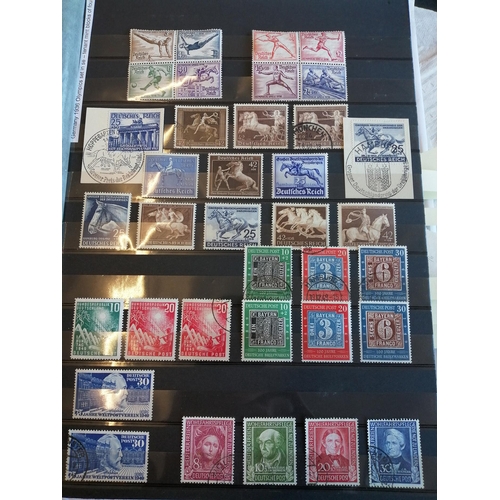 287 - Germany. Early-modern coln in 5 vols plus various envelopes, stockcards etc. Early used ranges from ... 