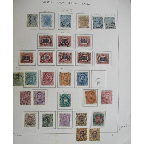 301 - Italy. Early to modern M/U coln in two albums, good range of classics, 1890 vals to 1.75l, 1901 vals... 