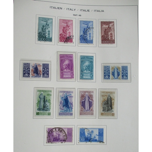 301 - Italy. Early to modern M/U coln in two albums, good range of classics, 1890 vals to 1.75l, 1901 vals... 