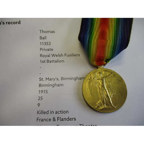 18 - WW1 range with:
1. BWM and Victory Medal to 8569 Pte E. Brinsdon Worc R. about very fine. 
2. BWM an... 