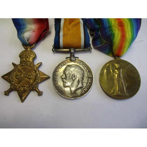 19 - WW1 Warwickshire Regt range with:
1. 1914-15 Star trio to 3437 Pte W. Brueton R. War R. polished, fi... 