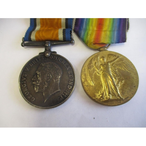 19 - WW1 Warwickshire Regt range with:
1. 1914-15 Star trio to 3437 Pte W. Brueton R. War R. polished, fi... 