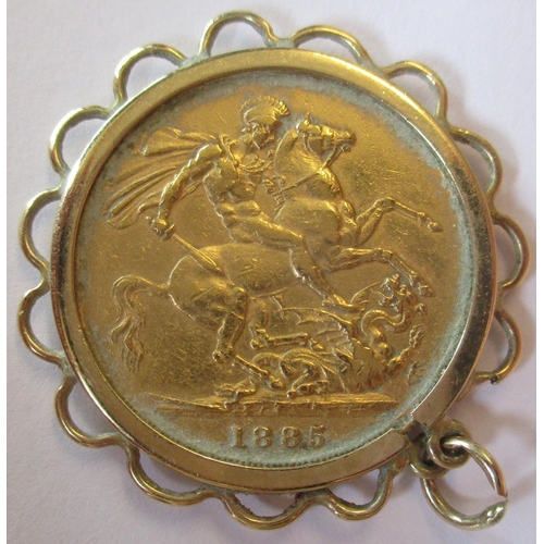 251 - Investment Gold lot - documents required. 1885M sovereign fine, in pendant mount. (Y)