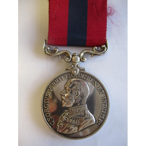 28 - WW1 & WW2 range with:
1. BWM & Victory Medal to 113091 Gnr W. Cook R.A.
2. BWM & Victory Medal to 11... 