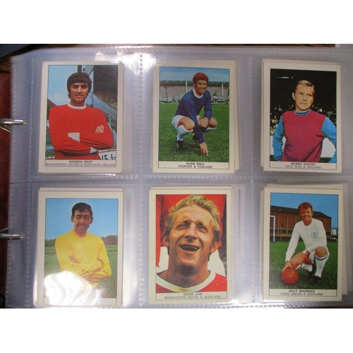 205 - Collection of complete sport related sets in mixed condition with heavy duplication including Nabisc... 