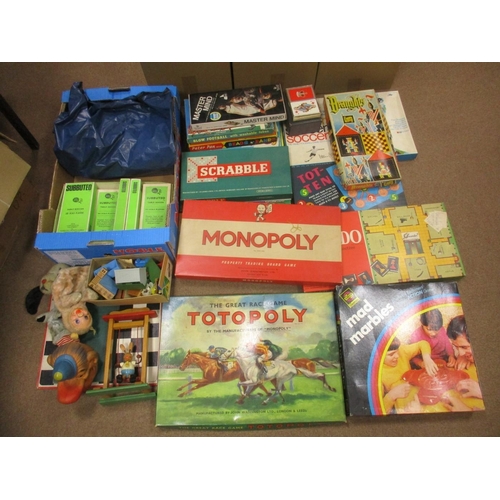 397a - Accumulation of various collectables in mixed condition, including diecast vehicles, toy garage, cig... 