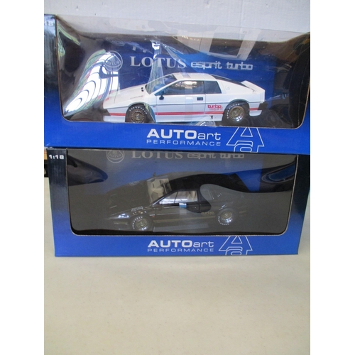 441 - Collection of 1:18 scale model cars, generally near mint to mint in near mint boxes, with Auto Art L... 