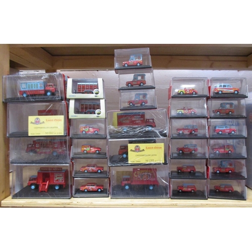 502 - Oxford Diecast. 1980s onwards Chipperfields Circus collection generally excellent in good to good pl... 