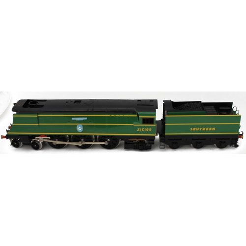 530 - Ace. O gauge steam locomotive with tender Hurricane 21C165 4-6-2 generally excellent in excellent bo... 