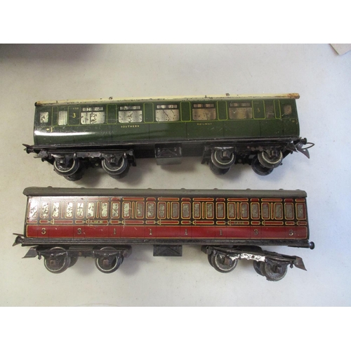 542 - Hornby. O Gauge collection mainly unboxed, with LMS maroon 5600 0-4-0, LMS maroon 2270 0-4-0T, SR 13... 