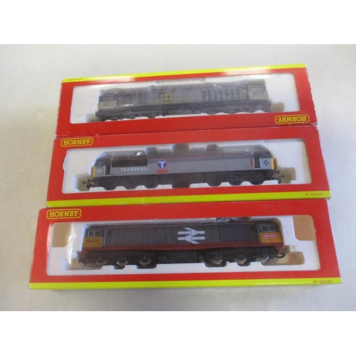 642 - Hornby. Diesel & electric locomotive range with Nos R3365, R2596, R2475, R3042, R2346 etc, mainly ex... 