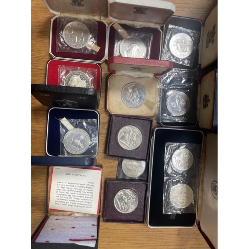 494 - Collection of boxed silver proofs FDC with Gibraltar 1972 25p, Bermuda 1972 $1 silver, Isle of Man 1... 