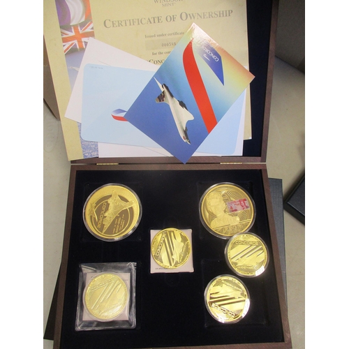 499 - Heavy collection including range of Windsor Mint commemoratives including Concorde, RAF, Royalty, Po... 