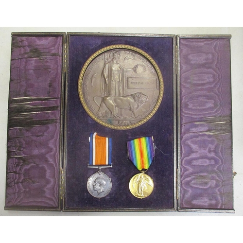 71 - WW1 BWM, Victory Medal and Memorial Plaque to Capt W. Swan (William Swan on plaque) in fitted leathe... 