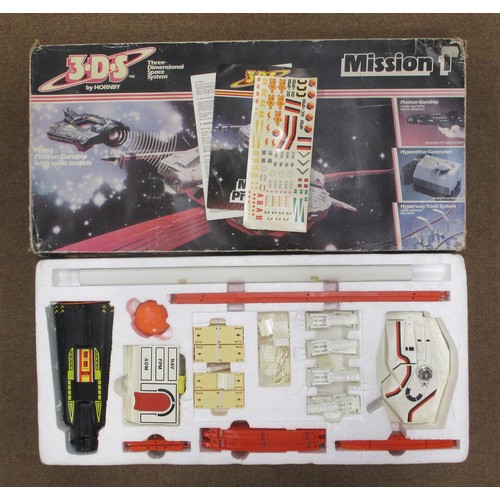 443 - Collection with Corgi Lamborghini P400 GT Miura with Fighting Bull No. 342, Dinky Lamborghini Marzal... 